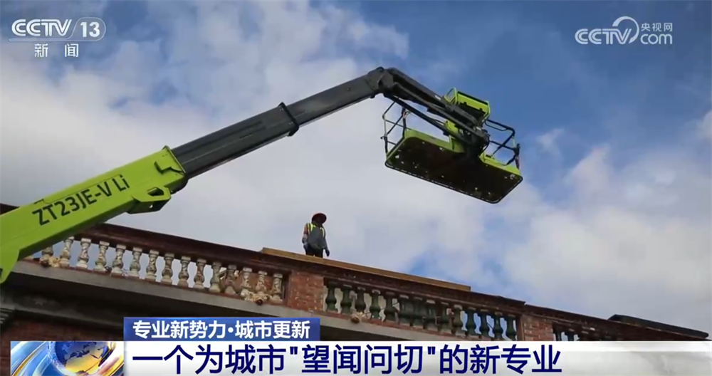 运输车翻车致化学品泄漏有人中毒