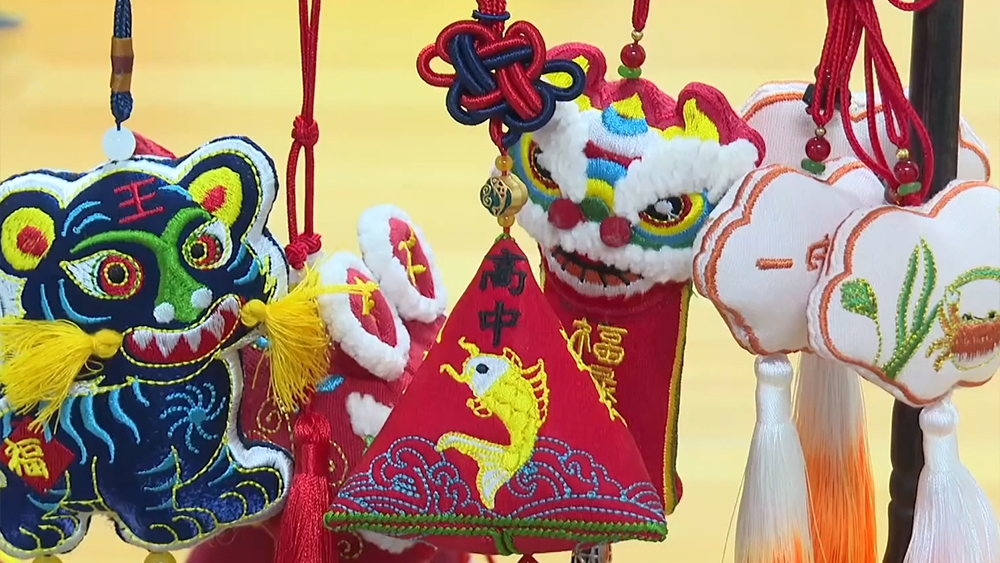 文俊辉好少