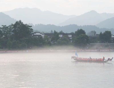 中国人民的好朋友为了友谊跨越山海