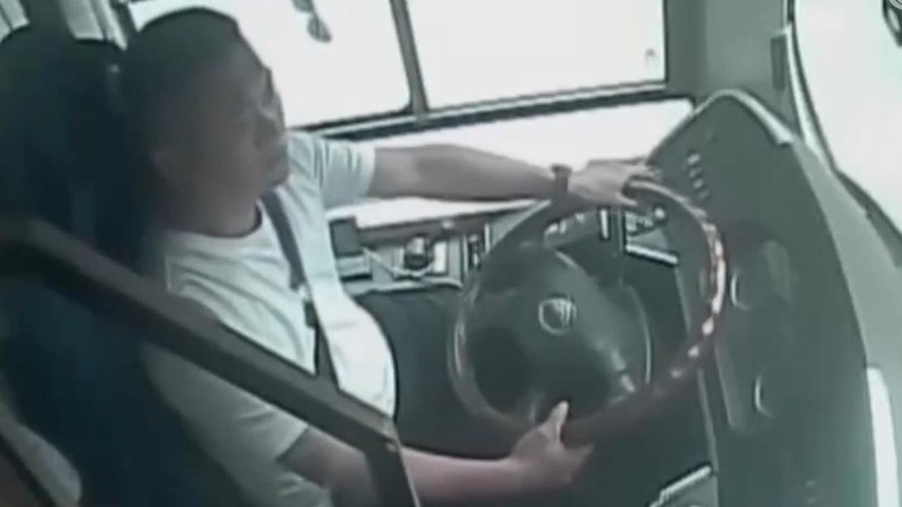 王一珩抄袭
